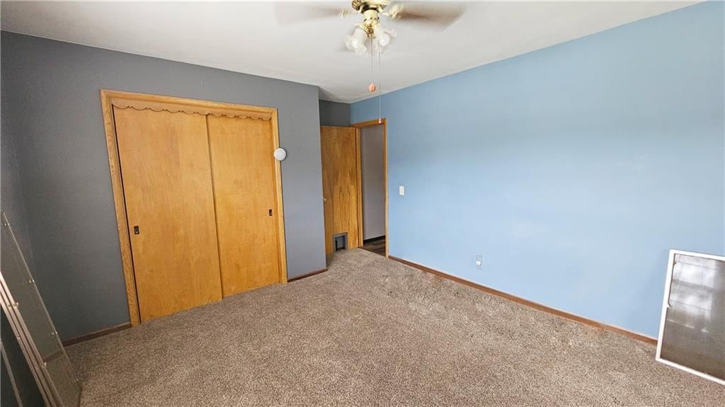 802 S 39th Street — photo 11