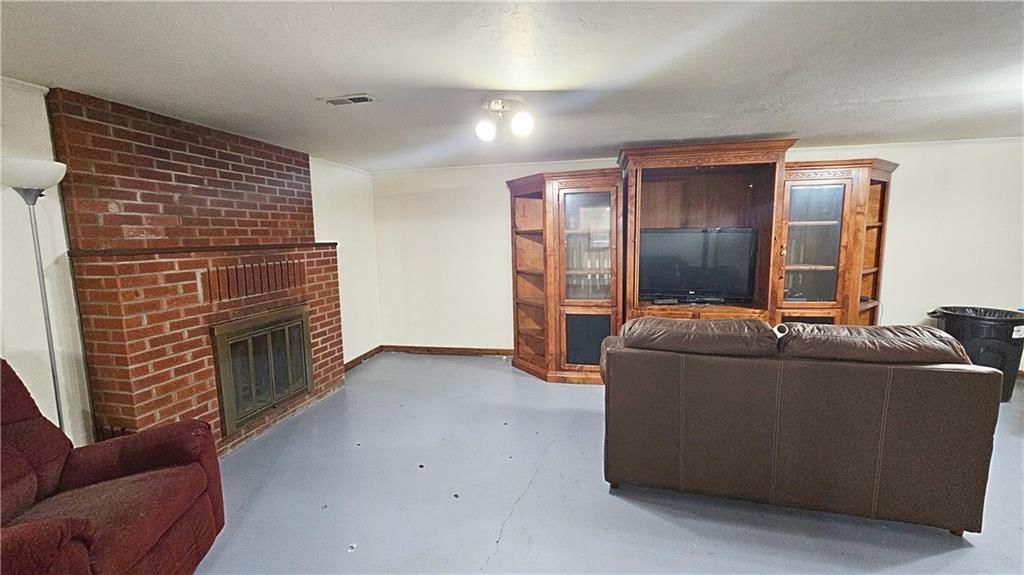 802 S 39th Street — photo 13