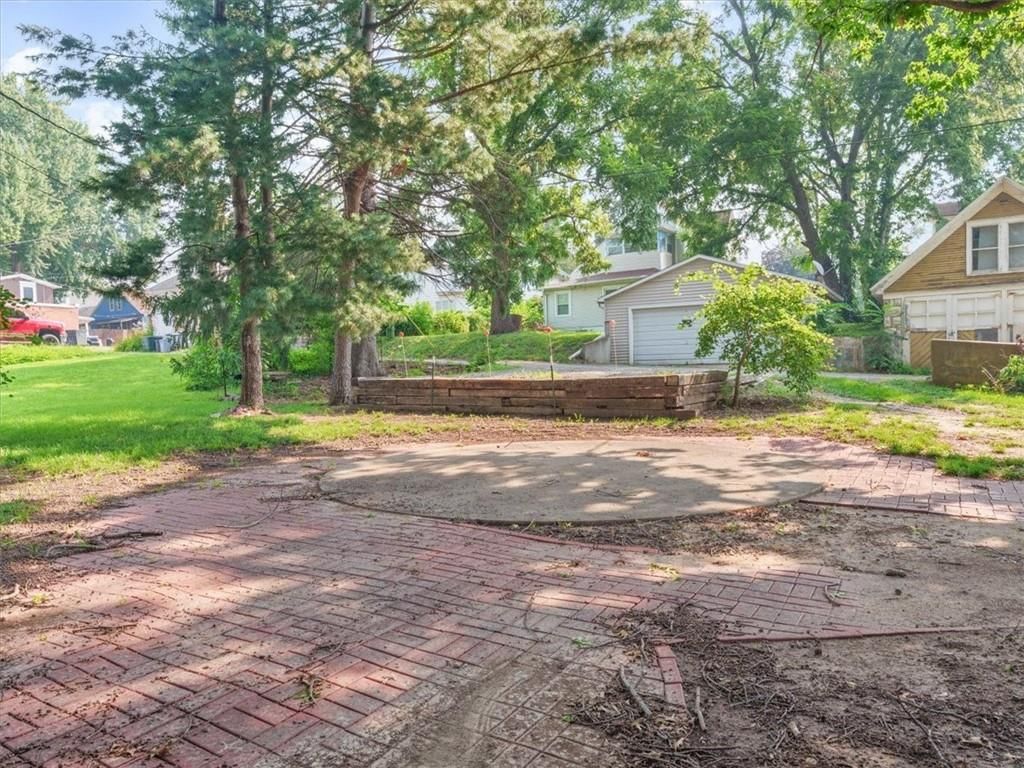 2301 Clay Street — photo 34