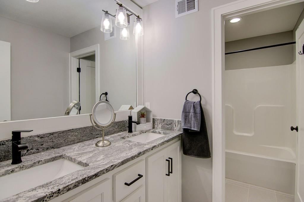 14485 S Houston Street — photo 15