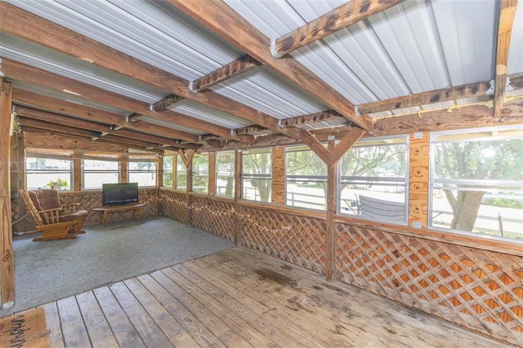 261 N Linn Valley Drive — photo 5