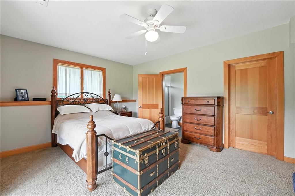 Photo 41 of 69 - 15455 161st Street