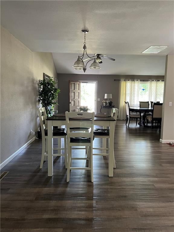 1023 E Miller Road — photo 10