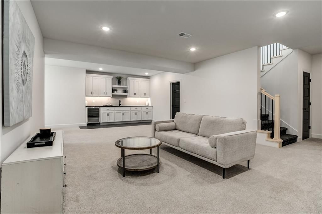 1225 Larkspur Place — photo 16