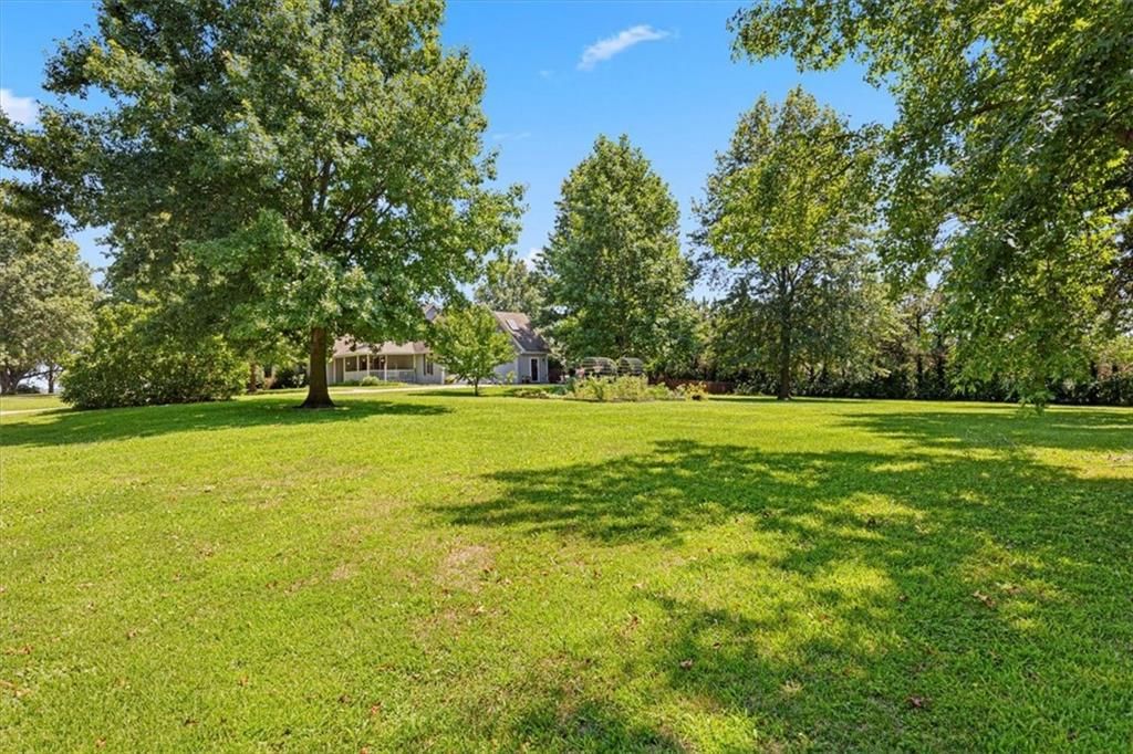40 Hubbard Place — photo 38