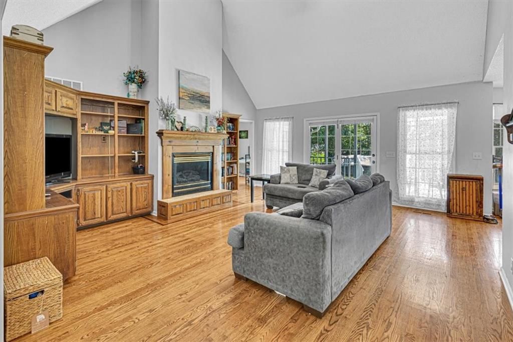 40 Hubbard Place — photo 6