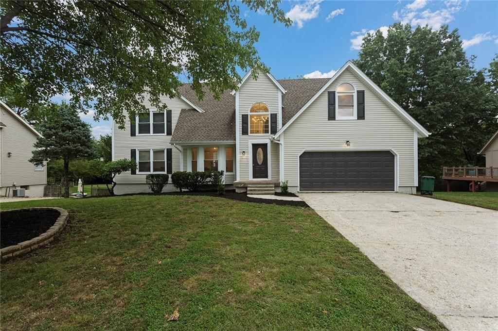 1025 NE Remington Court — photo 3