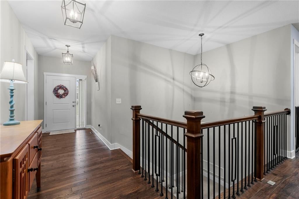25215 W 141st Terrace — photo 3