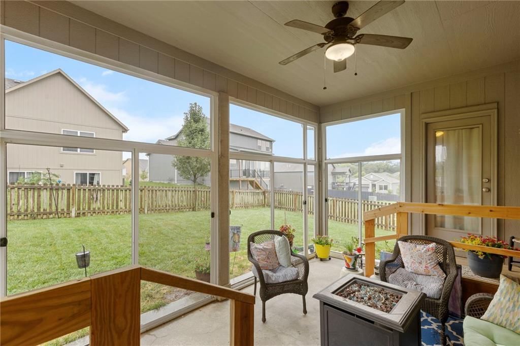 25215 W 141st Terrace — photo 32