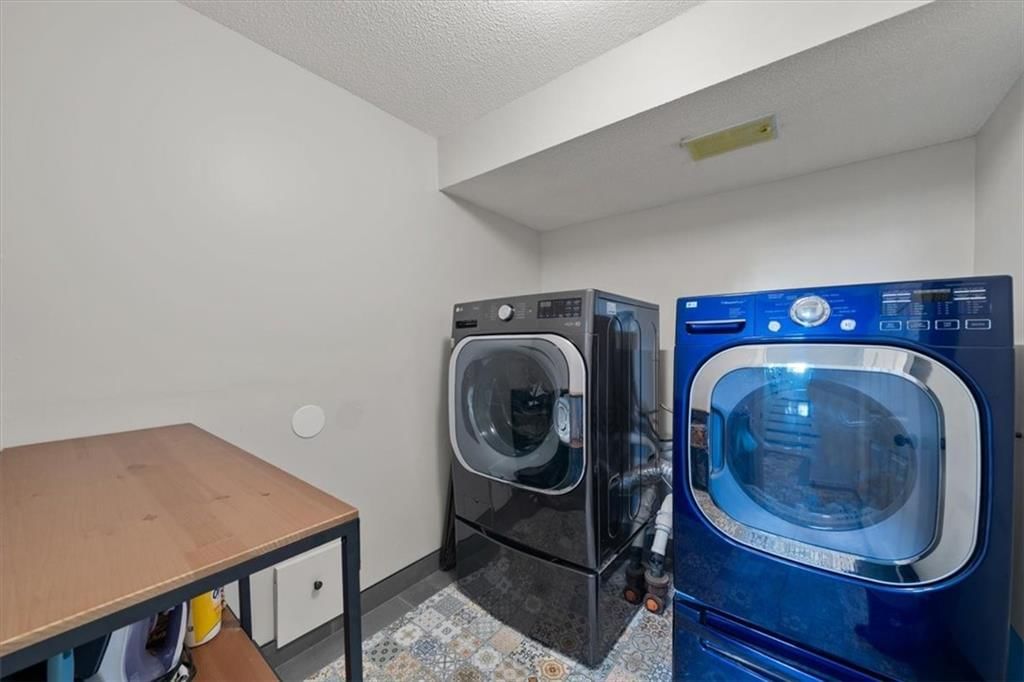 10518 W 55th Street — photo 24