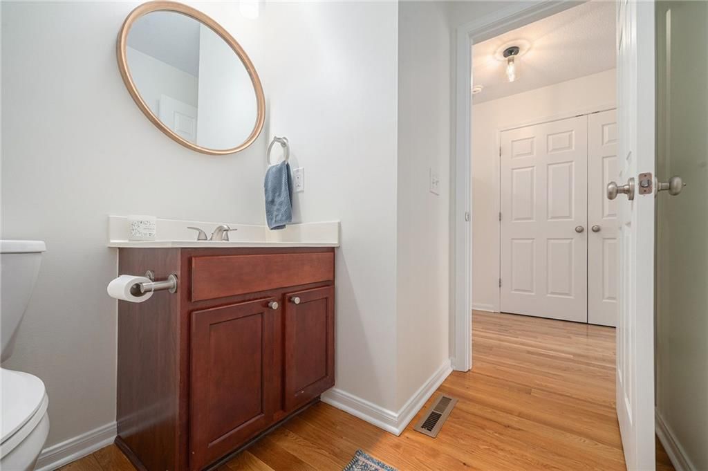 8125 N Drury Avenue — photo 12