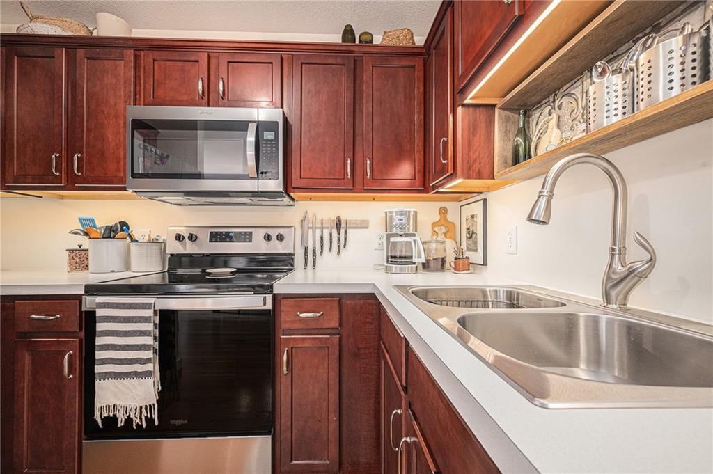 8125 N Drury Avenue — photo 10