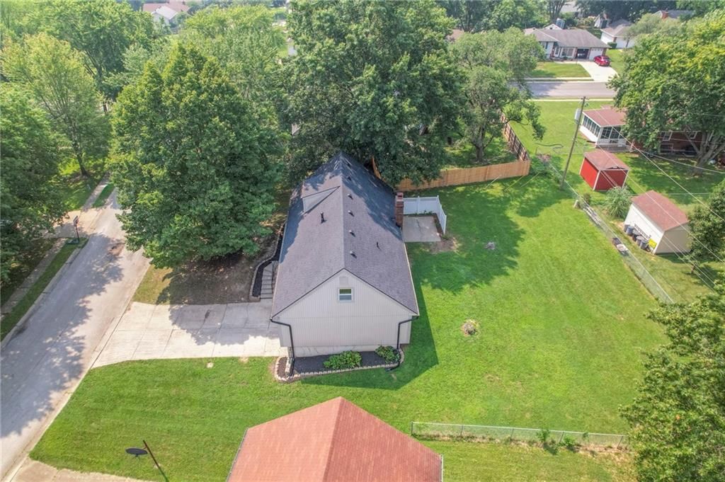 6704 N Agnes Avenue — photo 45