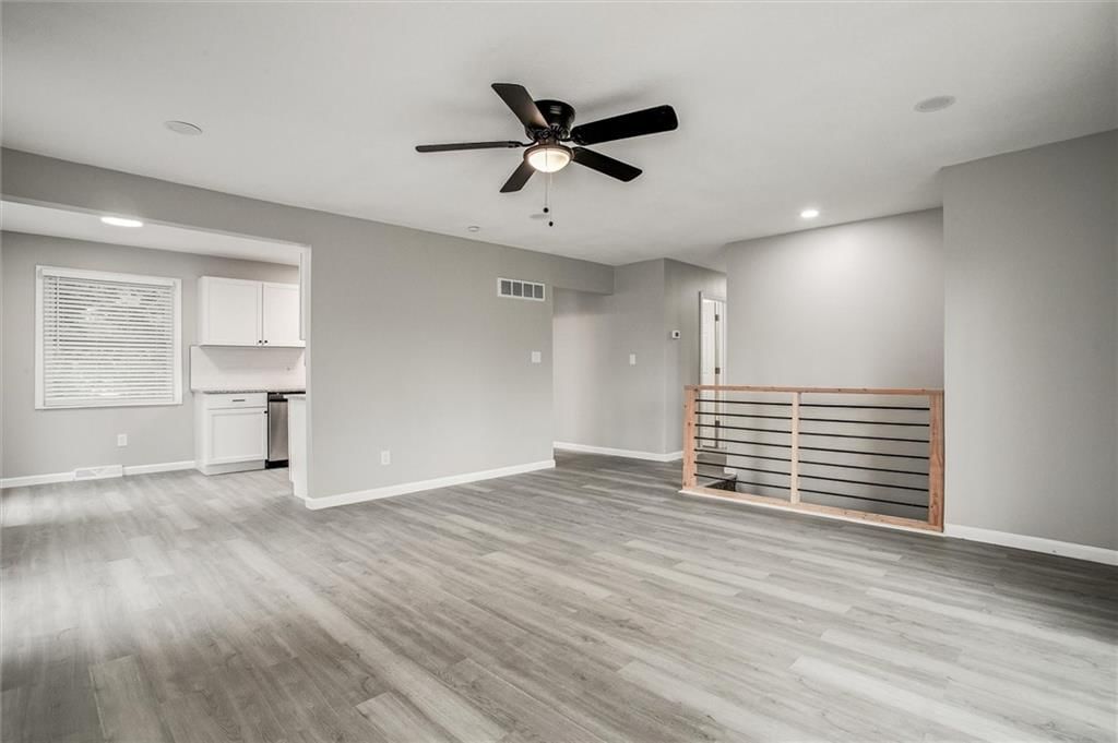 2300 NW Chatham Place — photo 9