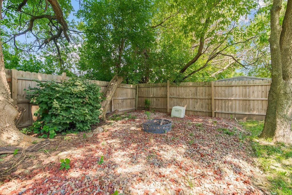 6301 Anderson Street — photo 38