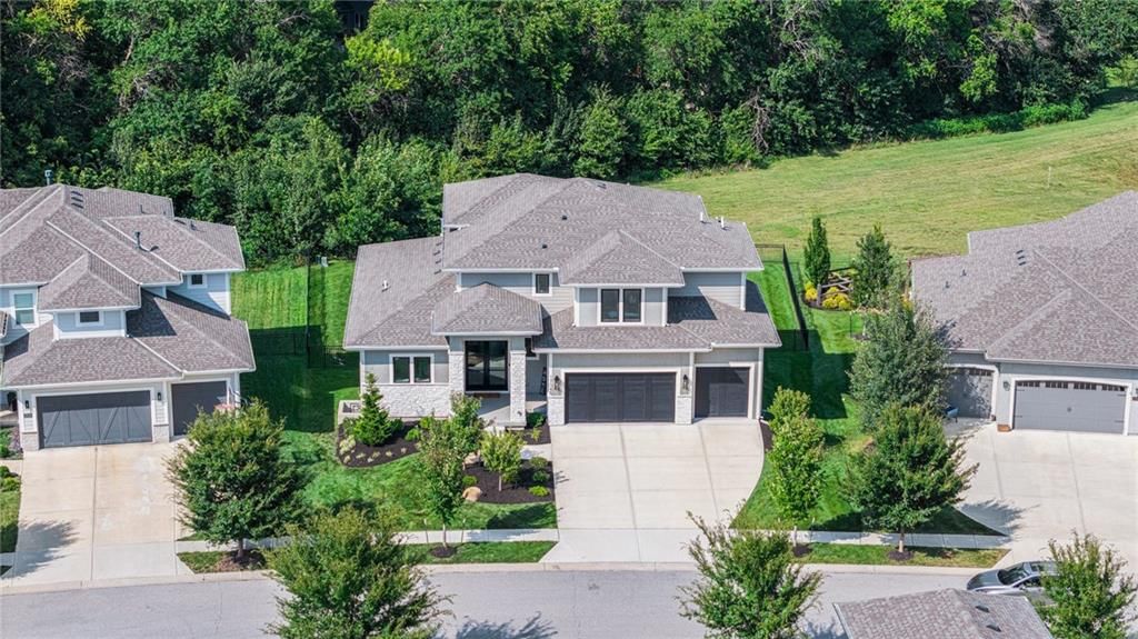 17045 Bluejacket Street, Overland Park, KS