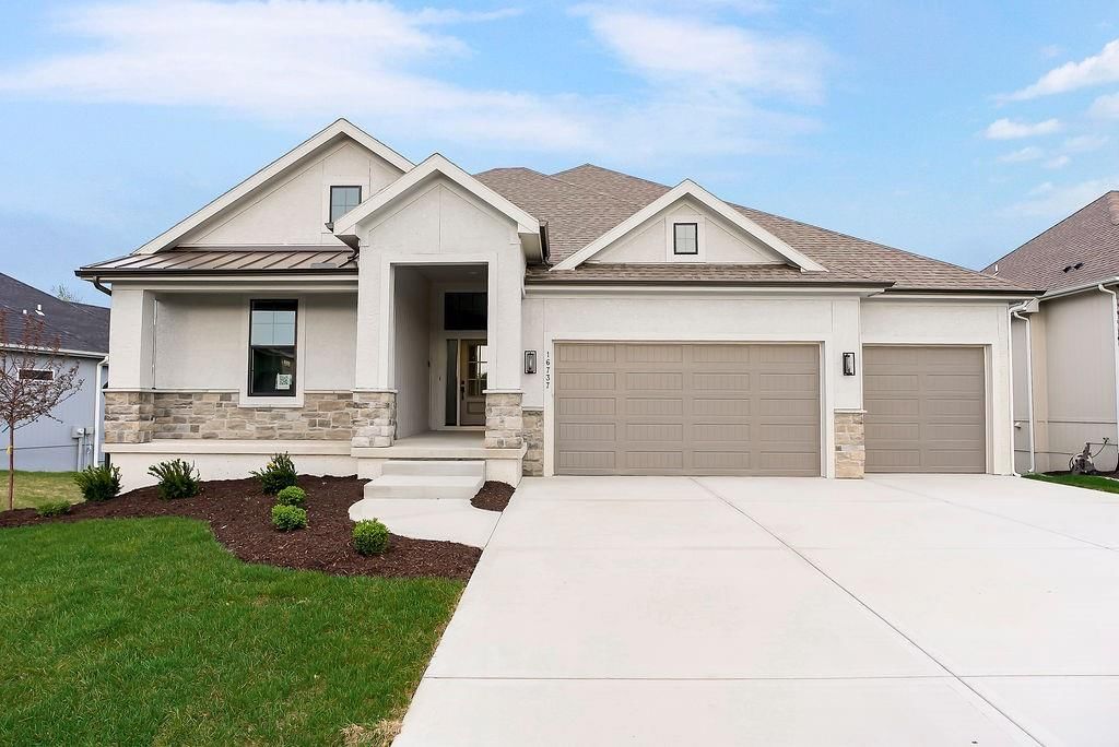 16737 S Ripley Street, Olathe, KS