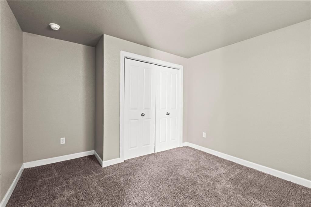 Photo 21 of 32 - 606 N 74th Street