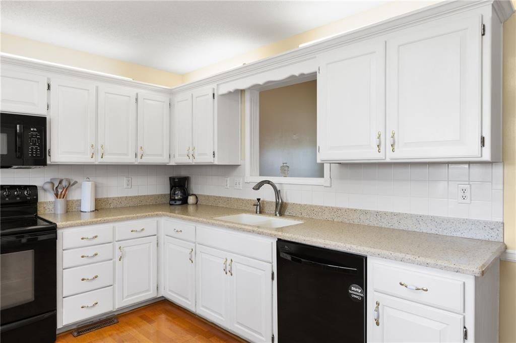 602 Varner Circle — photo 11