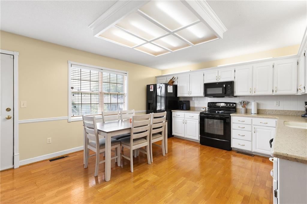 602 Varner Circle — photo 9