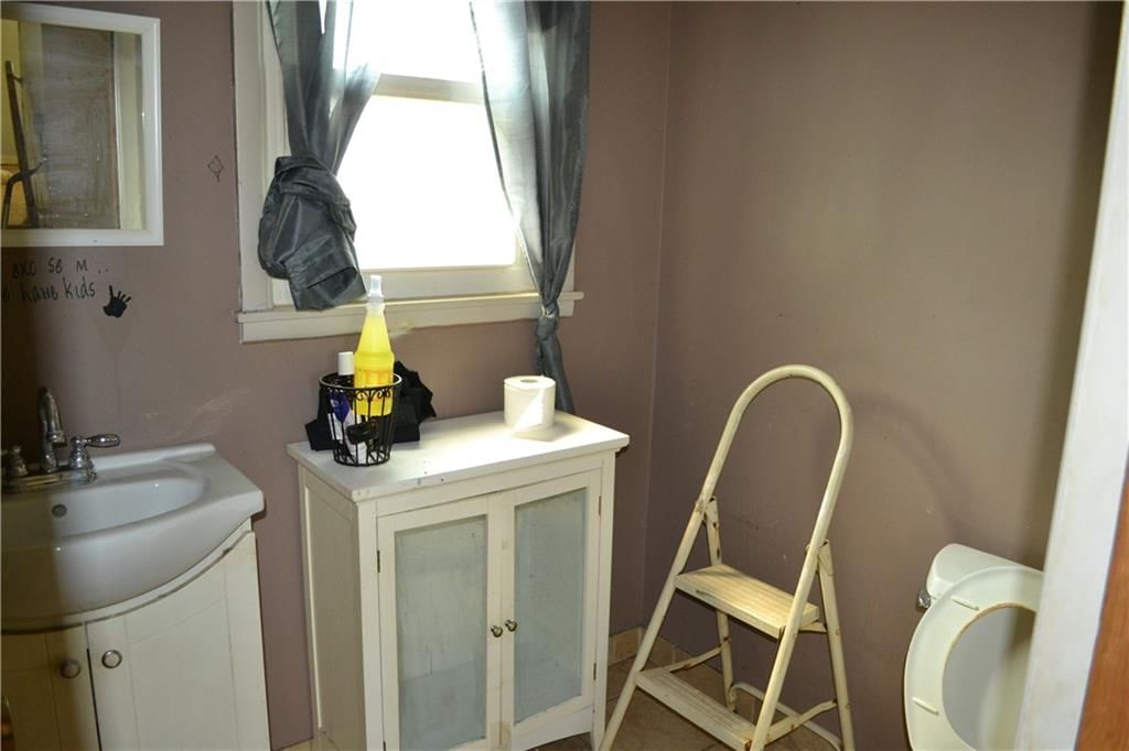 1010 Wellington Road — photo 13