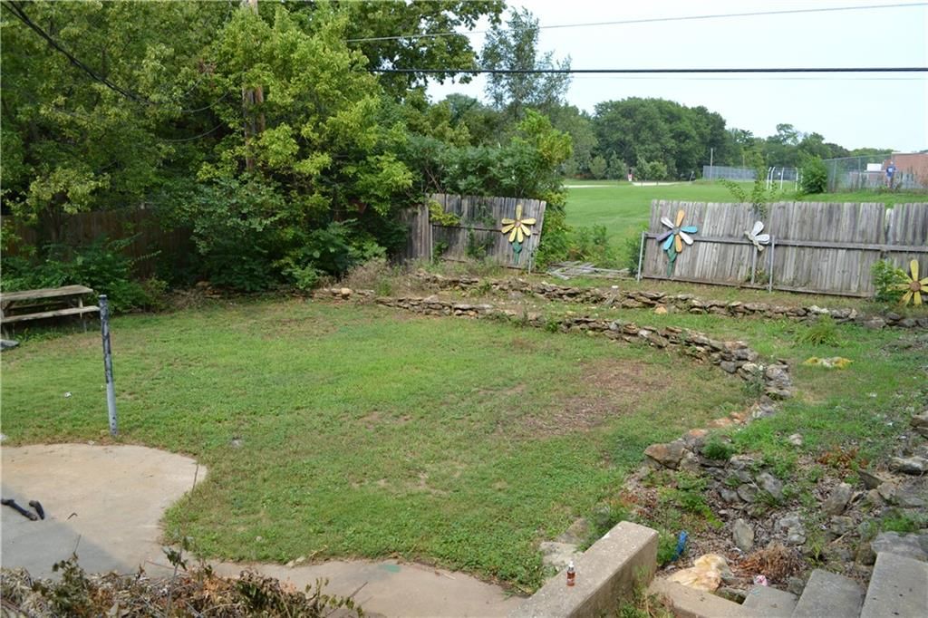 1010 Wellington Road — photo 27