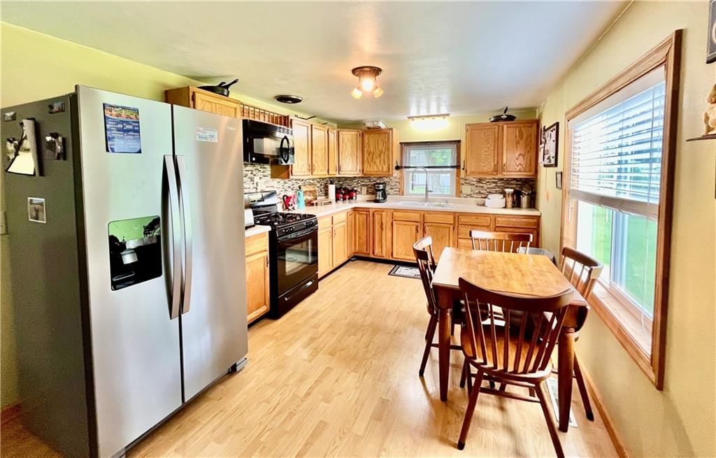 301 S 8th Street — photo 11