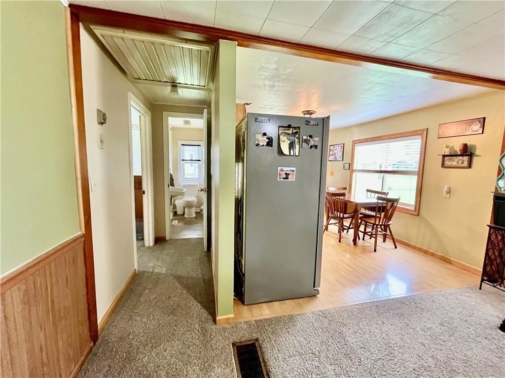 301 S 8th Street — photo 12