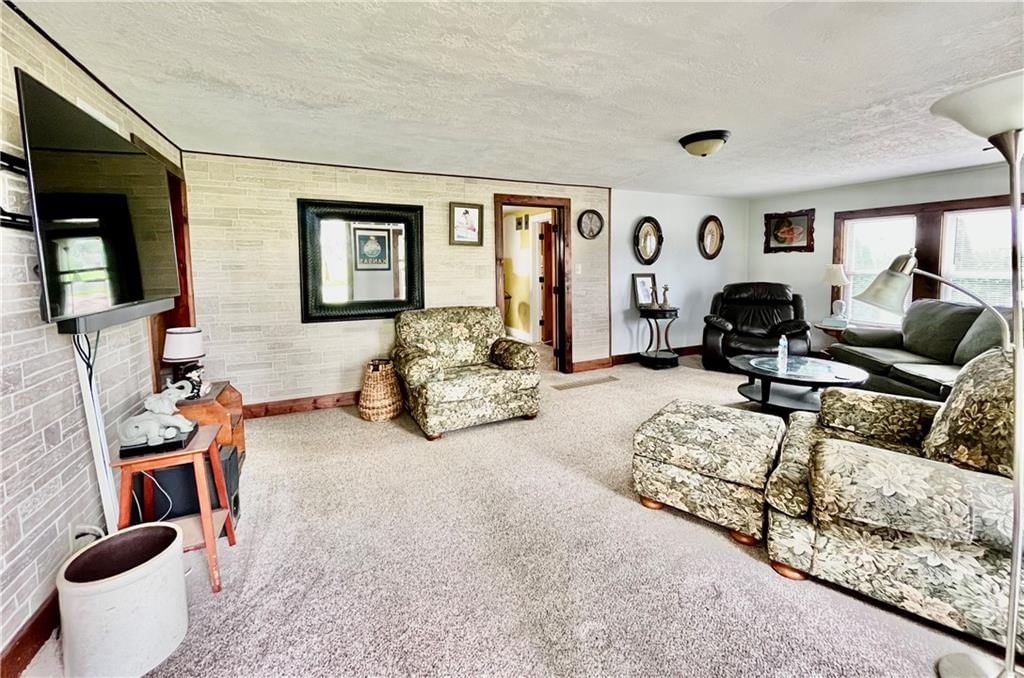 301 S 8th Street — photo 18