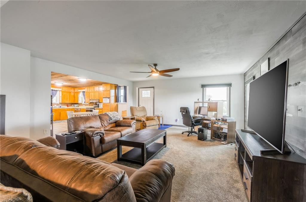 1611 NW Millcreek Drive — photo 11
