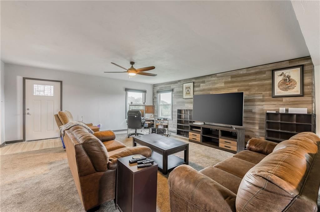 1611 NW Millcreek Drive — photo 16