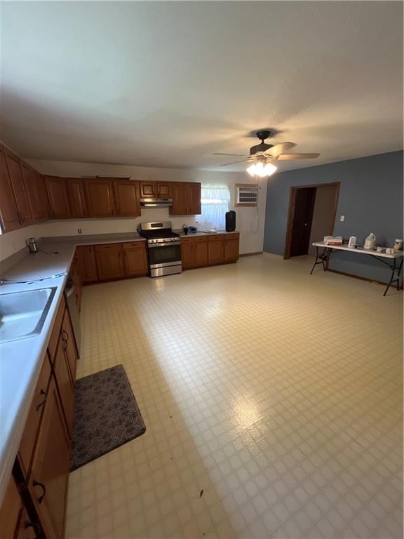 702 4th St Street — photo 11