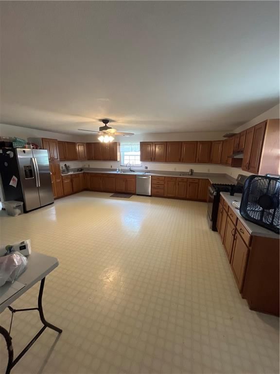 702 4th St Street — photo 12