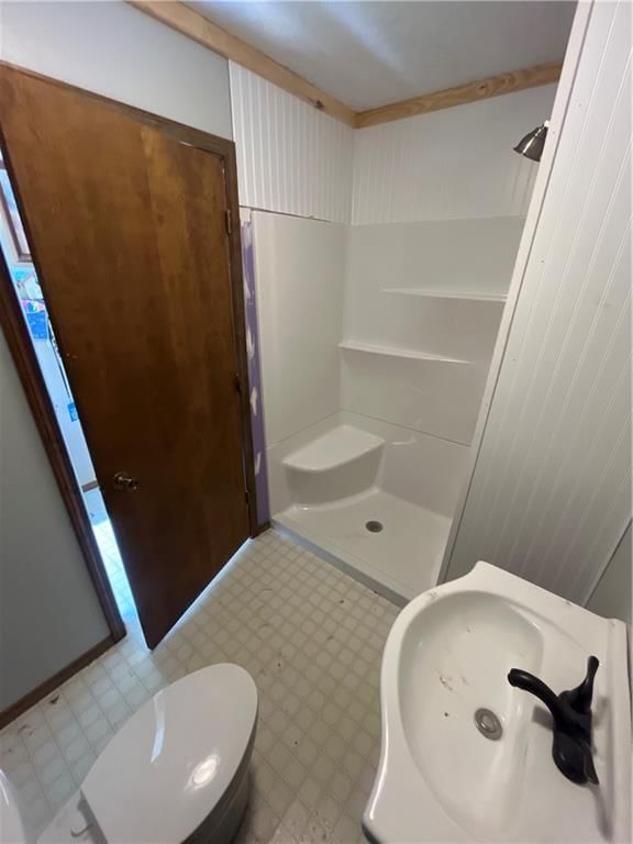 702 4th St Street — photo 9