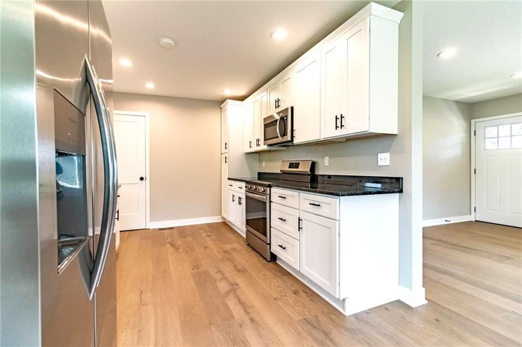 204 S Race Street — photo 15