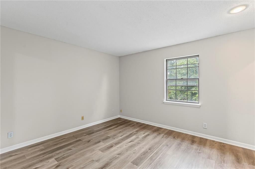 10600 W 115th Terrace — photo 13