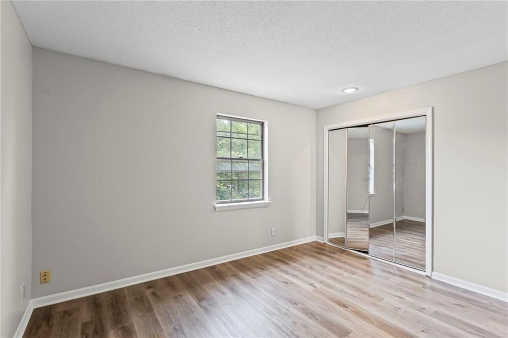 10600 W 115th Terrace — photo 14