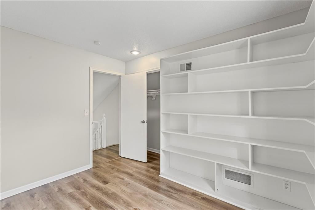 10600 W 115th Terrace — photo 21