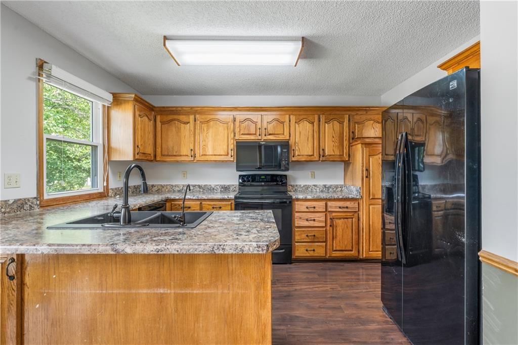 611 N Sycamore Street — photo 14