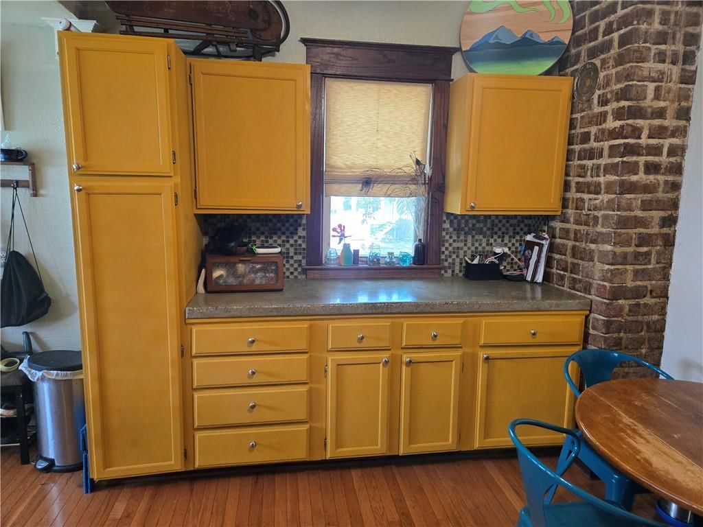 601 E Peoria Street — photo 13