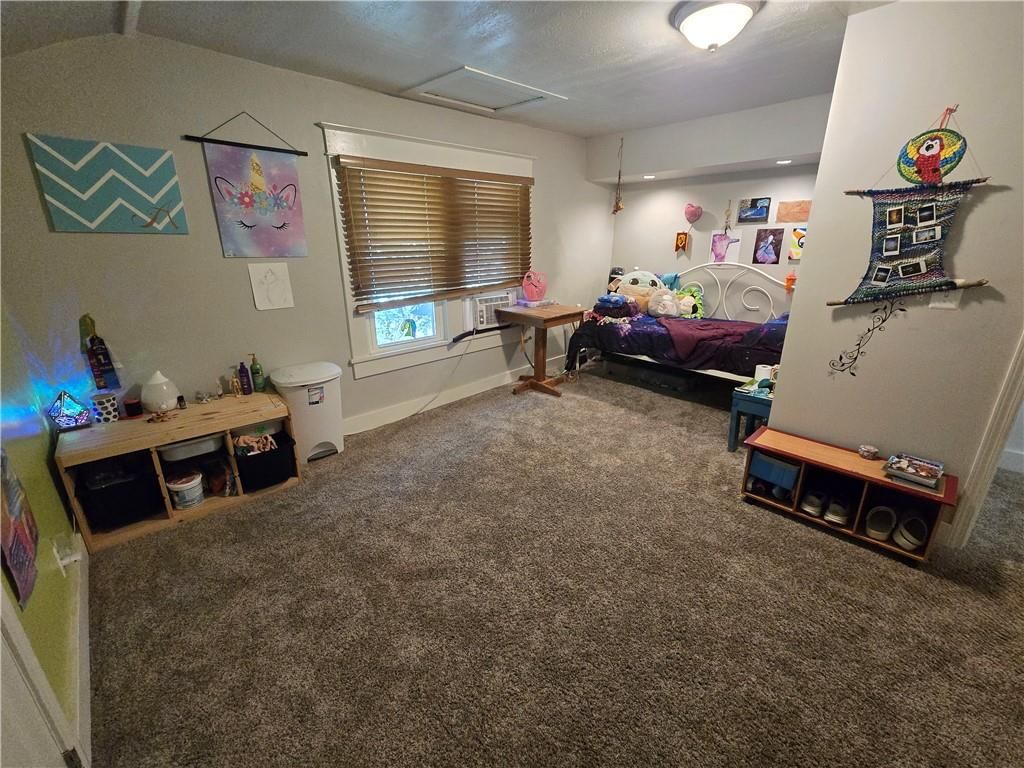 601 E Peoria Street — photo 28