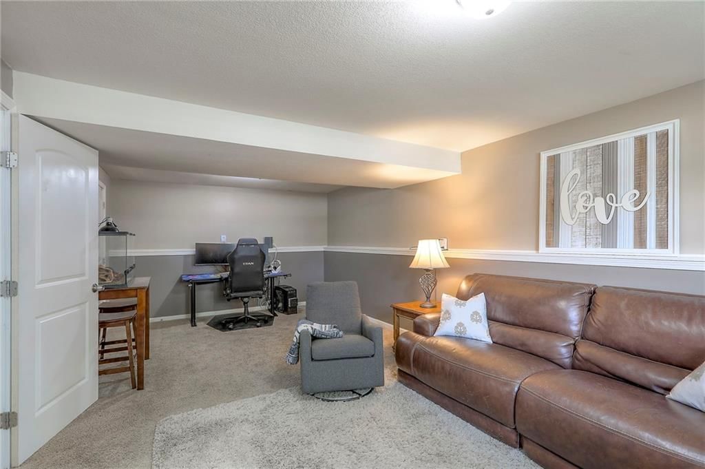 606 W Smith Street — photo 15