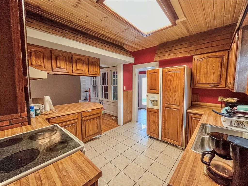 813 E Main Street — photo 4