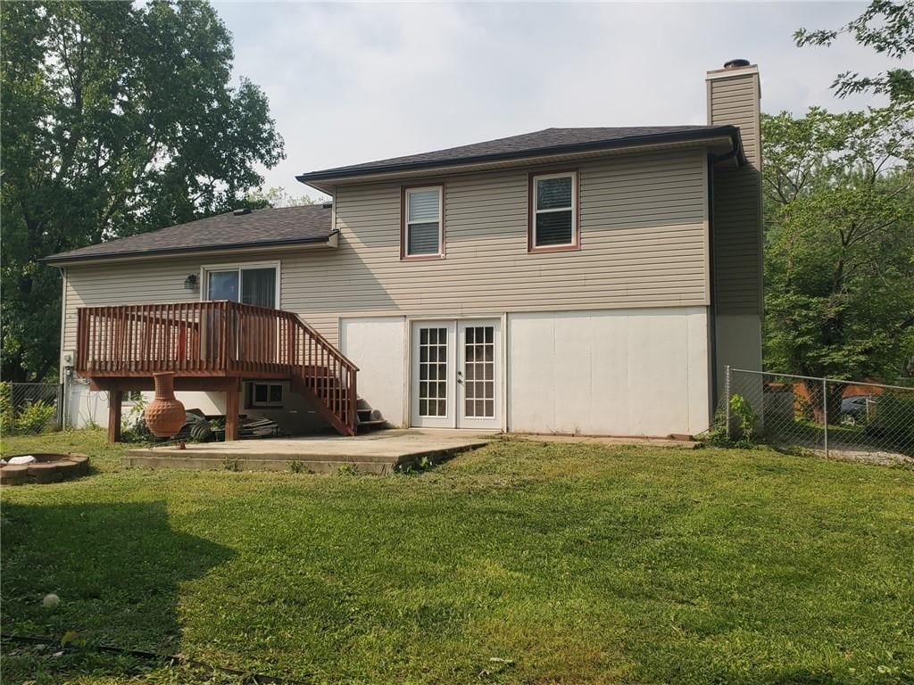 1512 NW Kingston Drive — photo 23