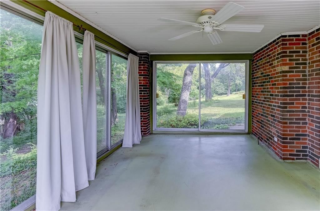 7612 E Gregory Boulevard — photo 27