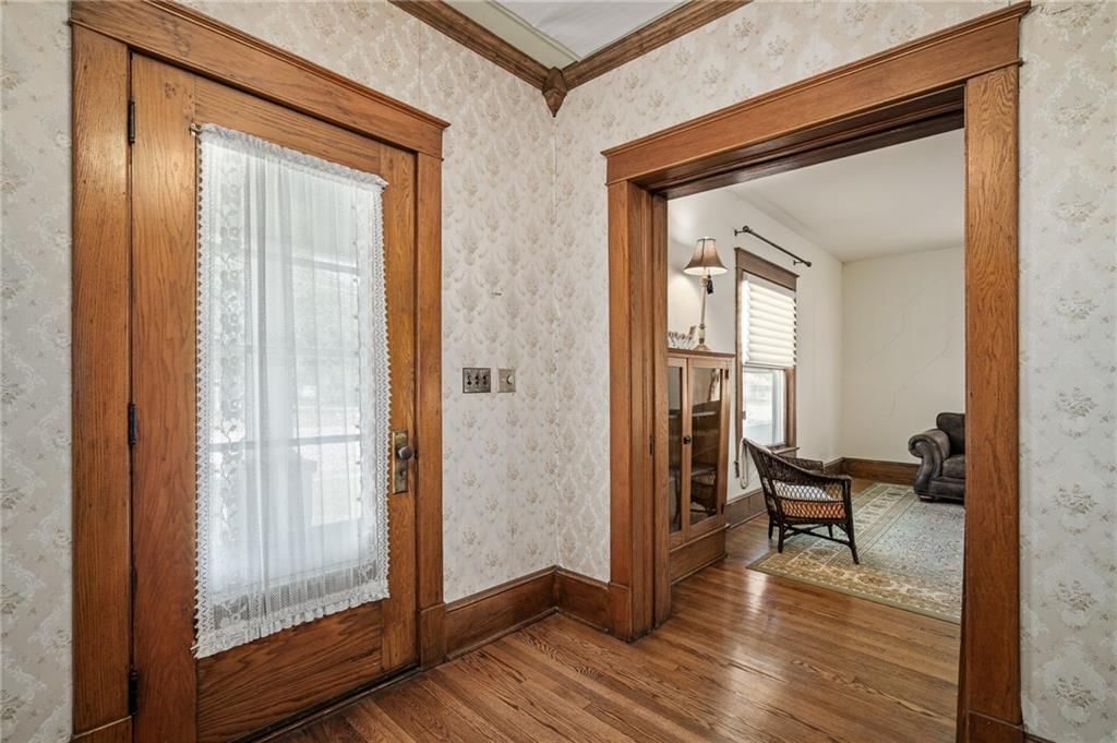 205 W Main Street — photo 15