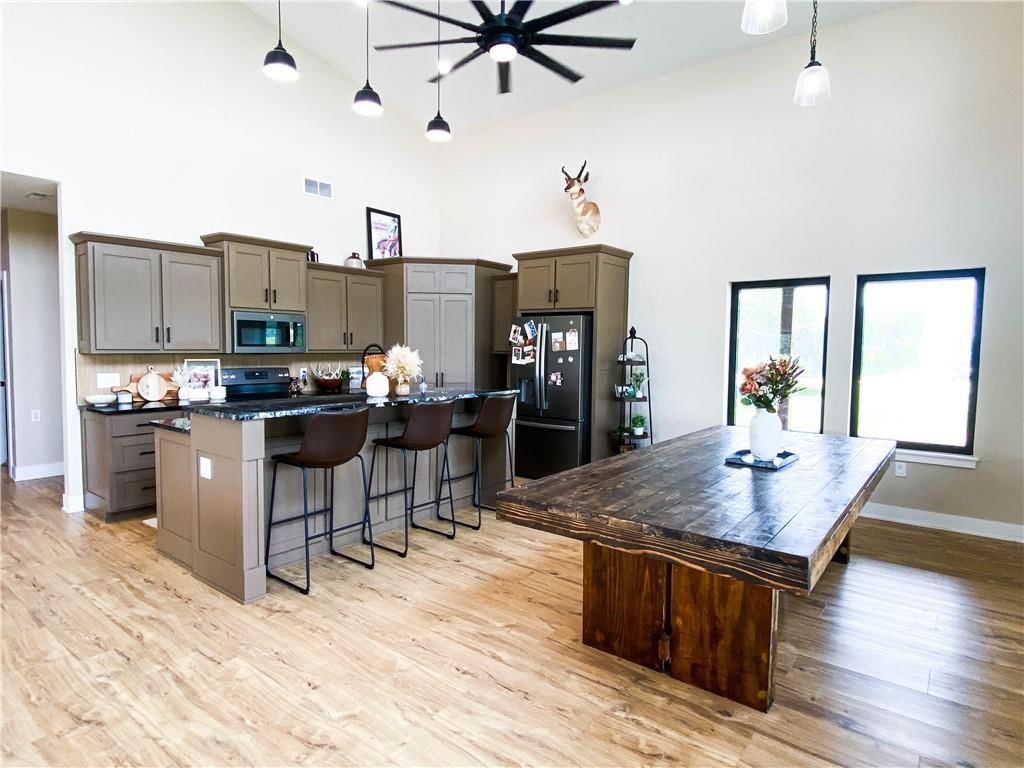 718 SW 800th Road — photo 4