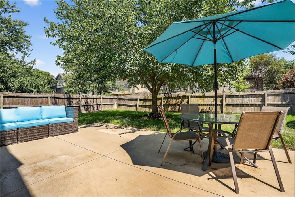 12147 S Monroe Street — photo 26