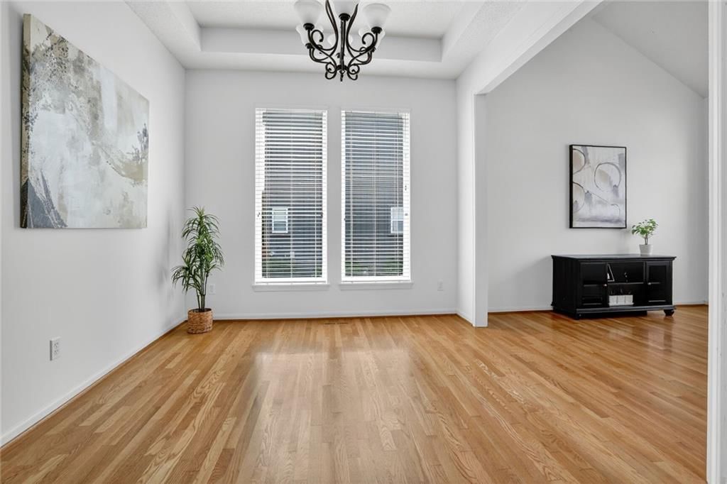 12147 S Monroe Street — photo 4
