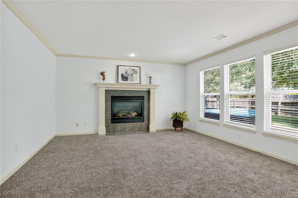 12147 S Monroe Street — photo 6